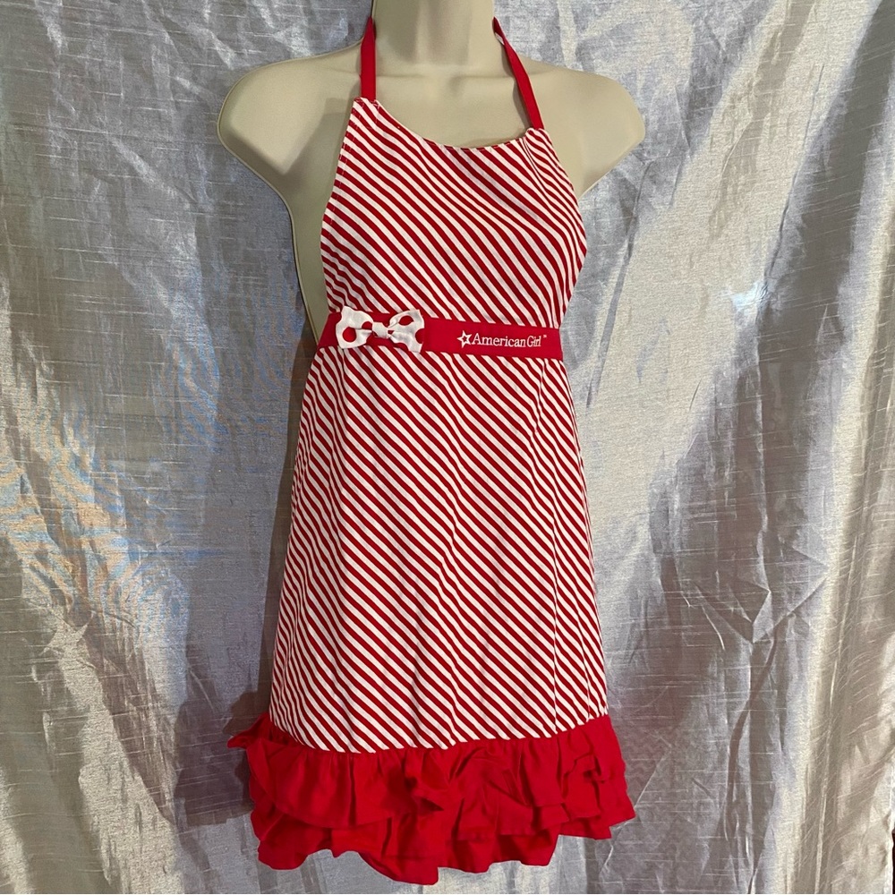 American Girl/Williams Sonoma women’s apron, GUC, for waists 20”-34”see note